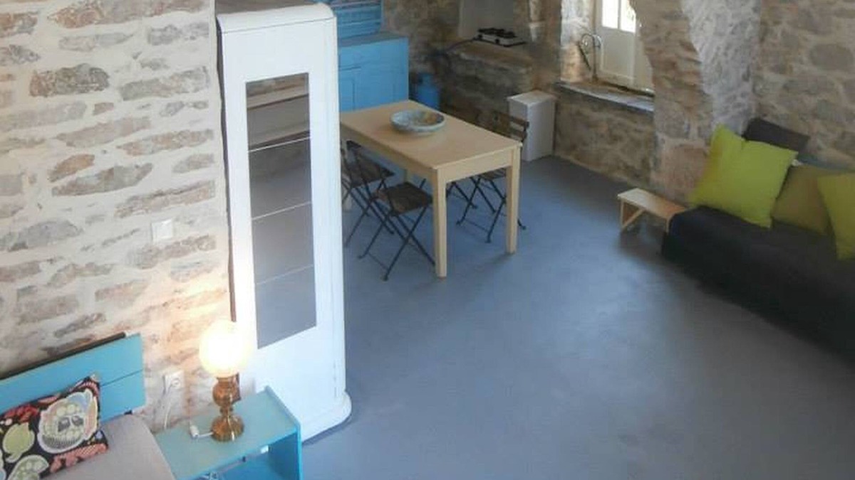 Pedi Apartment | Milias House right on the sea (down floor)