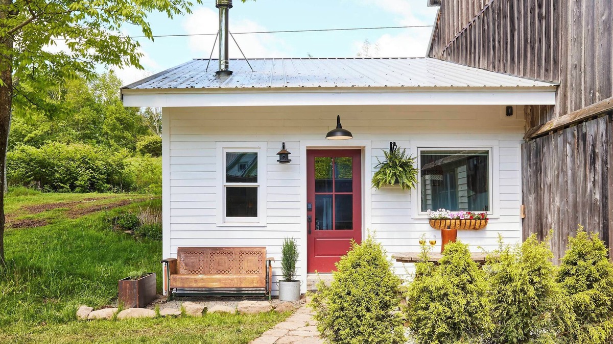 Callicoon Center Cottage | Milk House @ Indigo Bunting Farm
