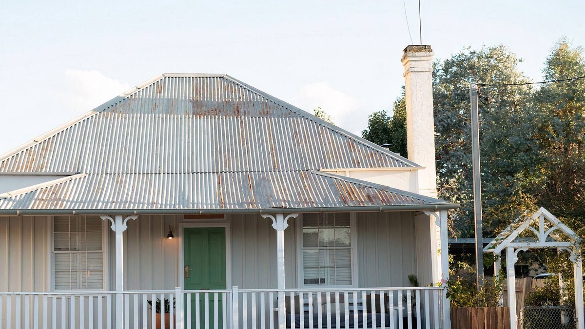 Tenterfield House | Mill Cottage