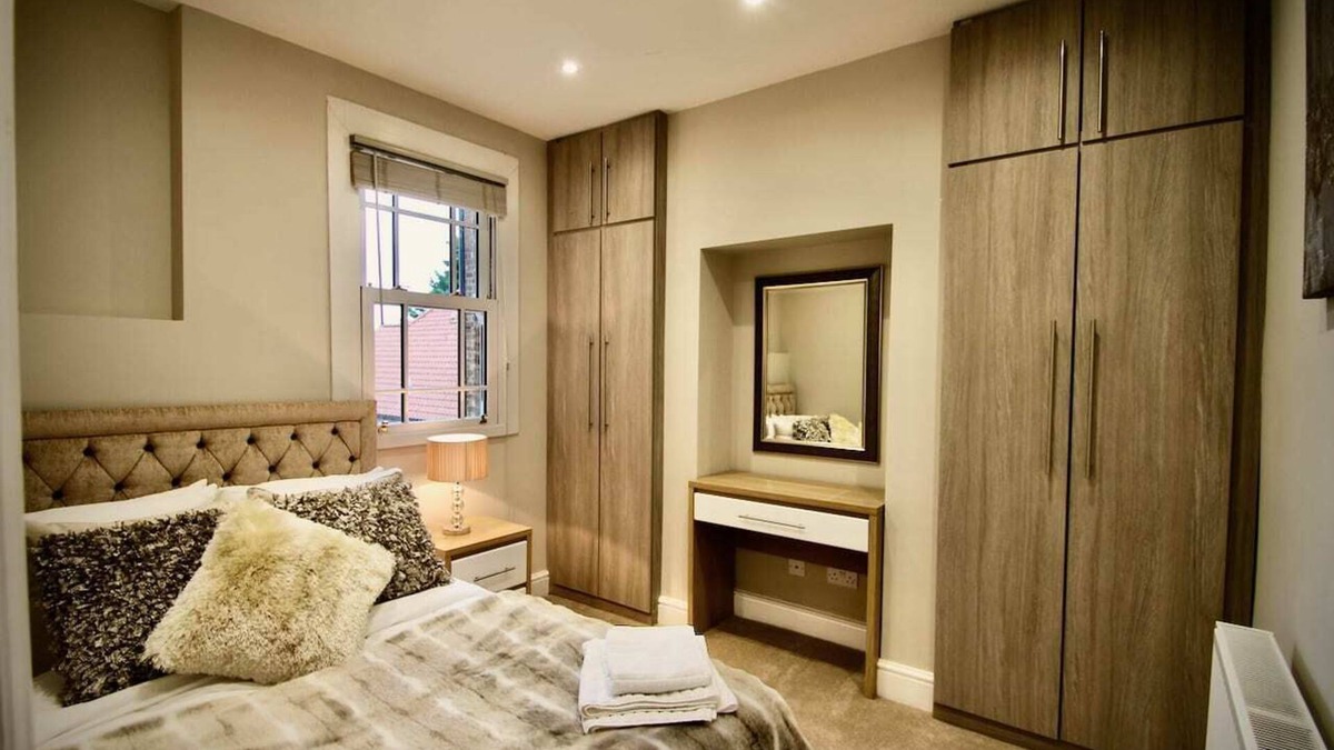 Newmarket House | Mill House Townhouse