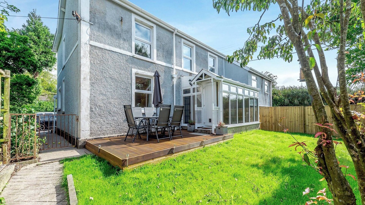 Saint Clears Cottage | Mill Keeper's Cottage