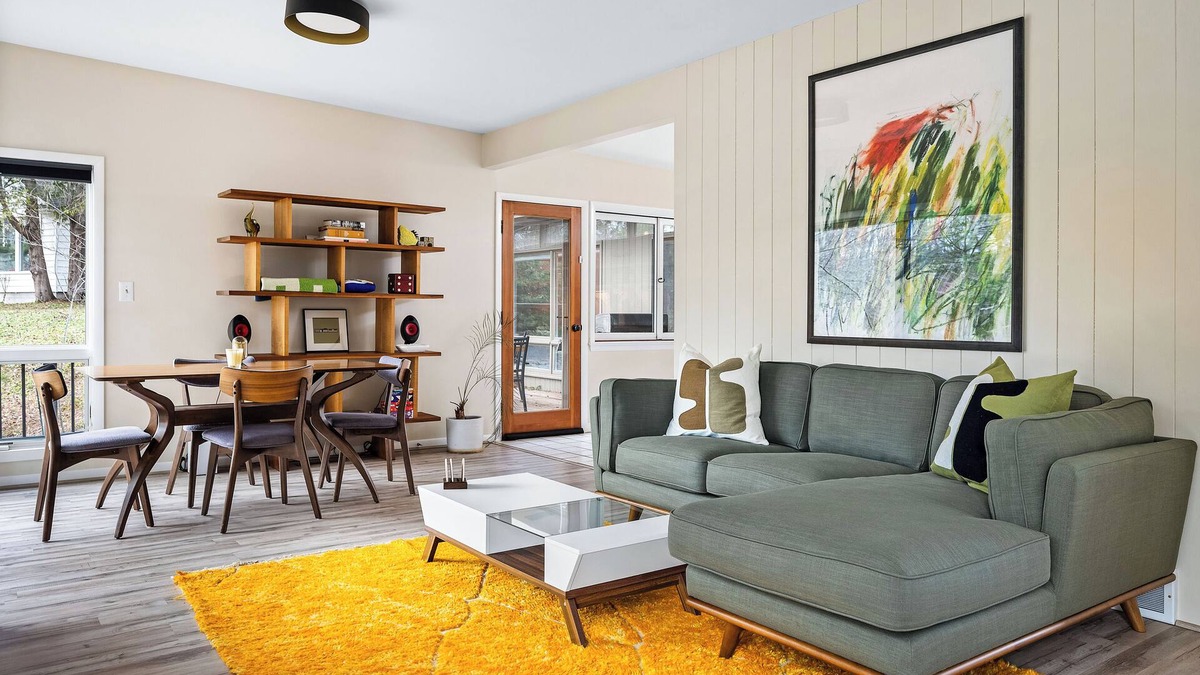 Northport House | Mill Pond, large patio, pet friendly, walk to town