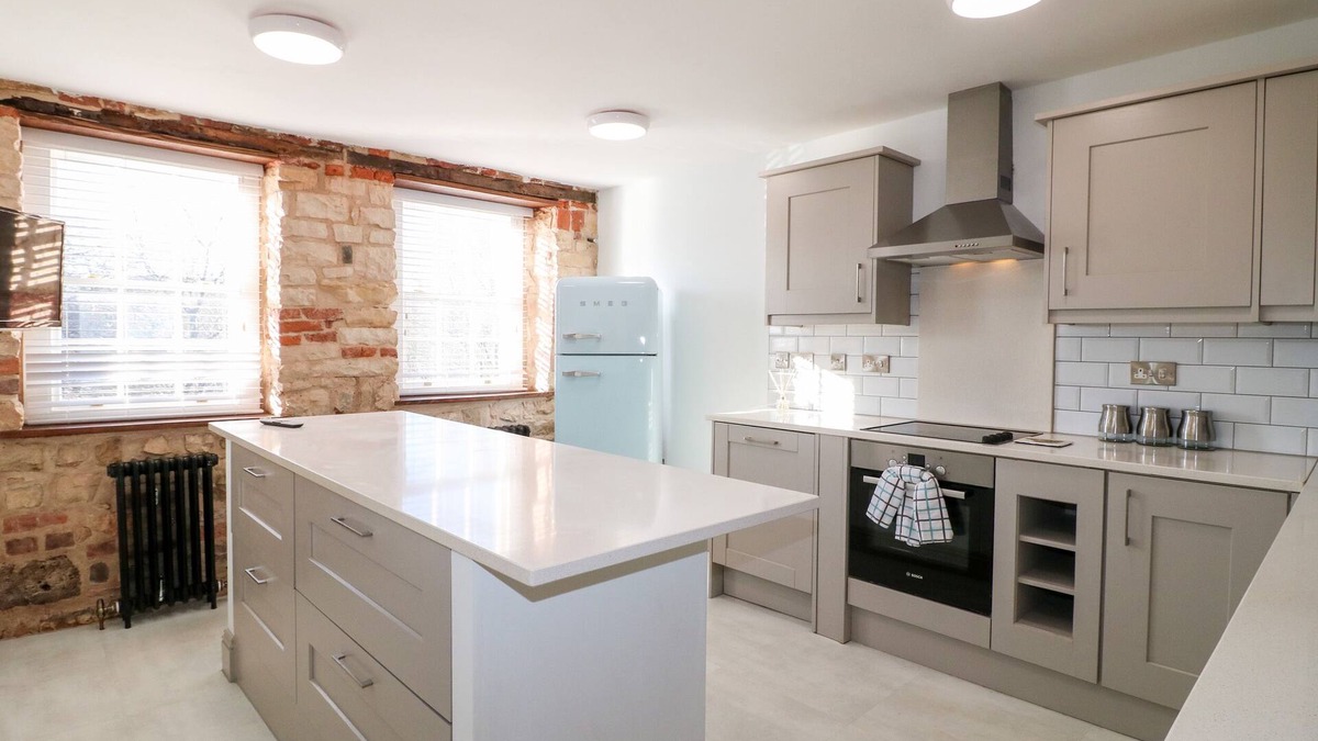 Mansfield Cottage | Mill View Duplex