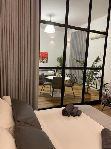 Municipio 2 Apartment | Mille Comfort House