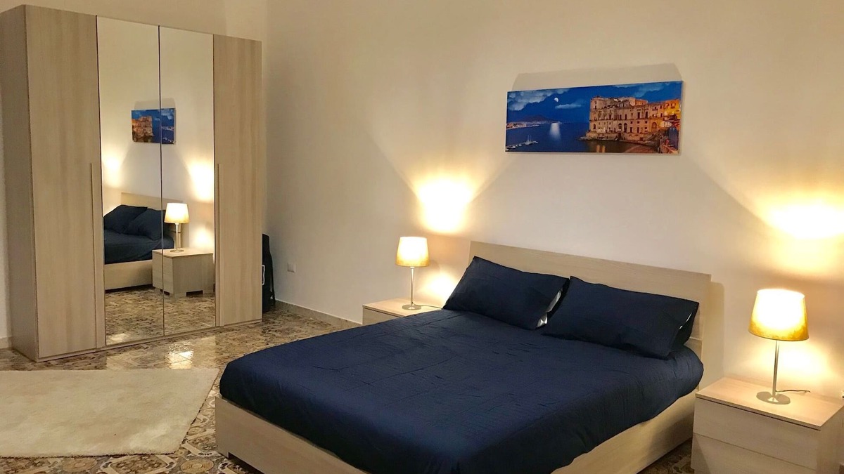 Vasto Apartment | Mille e una Napoli -Zone Stazione Centrale (ideal for groups) max 7 guests