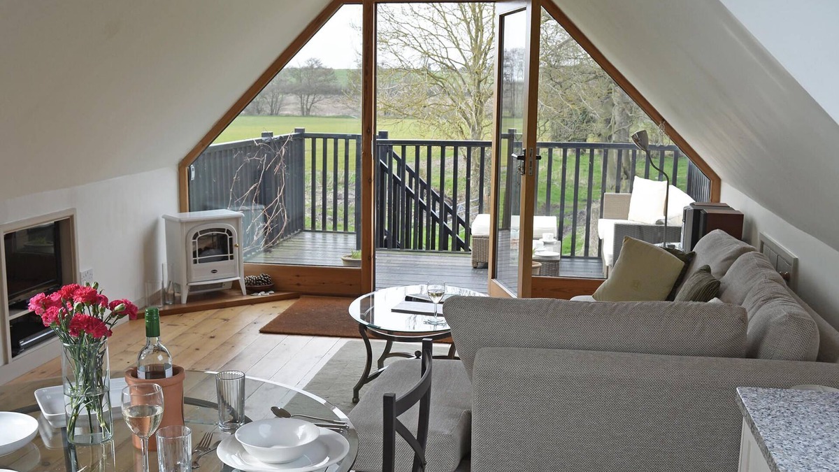 Erpingham House | Miller's Loft - Luxury open plan loft living for two in stunning Norfolk countryside