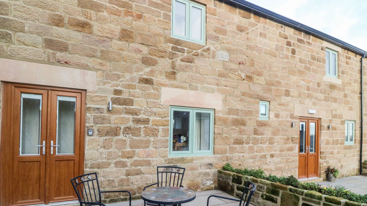 Harrogate Cottage | MILLER'S WHEEL, pet friendly, luxury holiday cottage in Spofforth