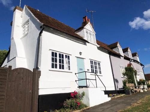 Finchingfield House | Millie's Cottage
