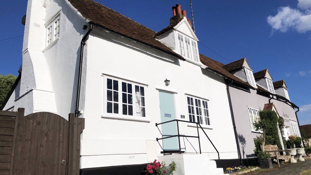 Finchingfield Cottage | Millie’s Cottage - Countryside View