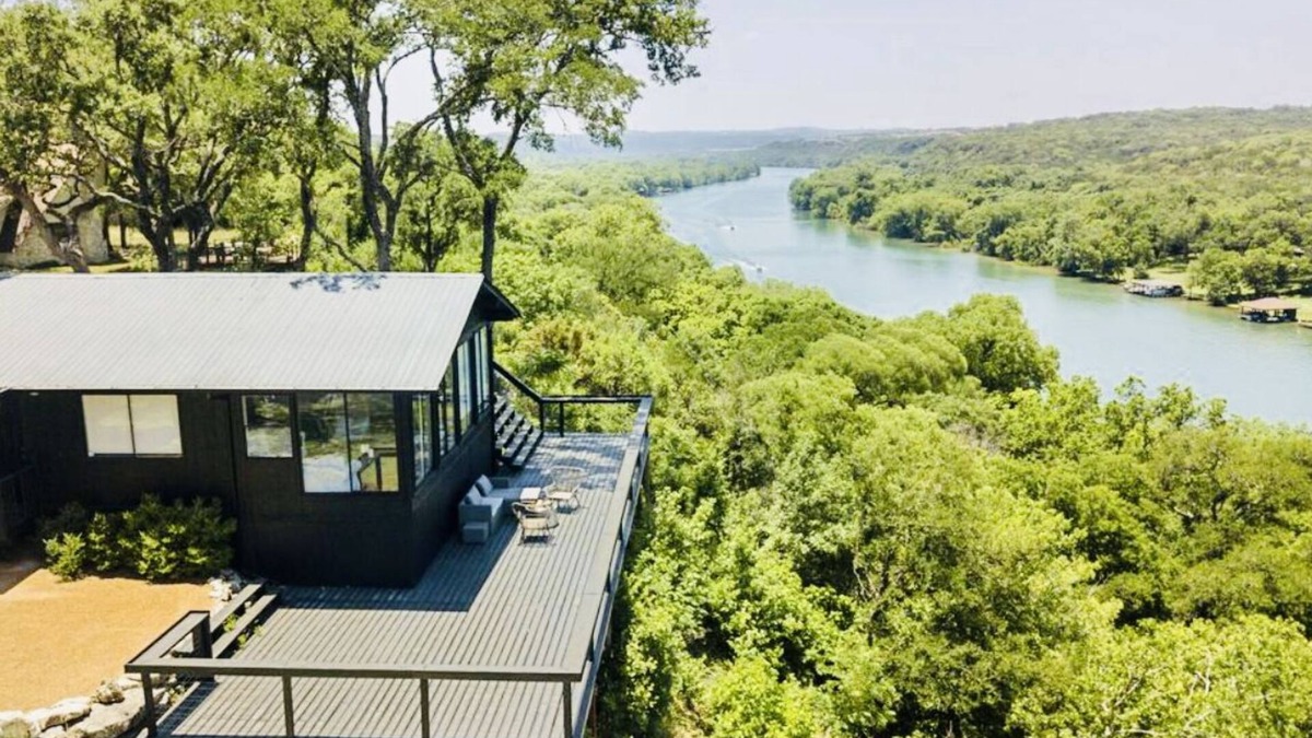Rio Robles House | Million Dollar Lake Views On Lake Austin Mins to DT