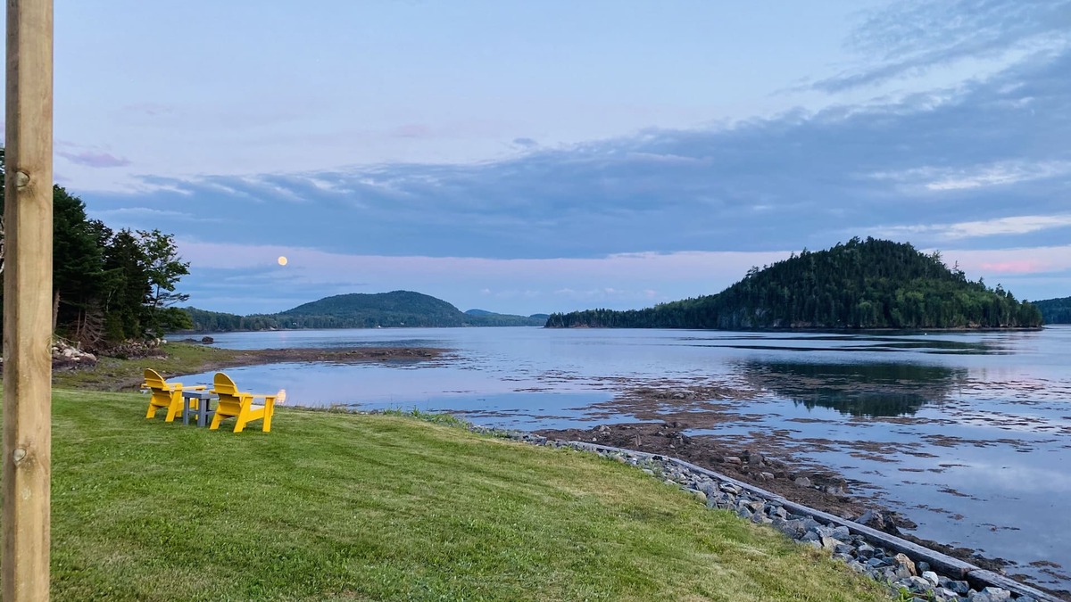 Saint David Cottage | Million Dollar View!