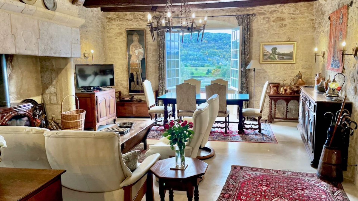 Beynac-et-Cazenac House | Million Euro View- Villa Mont Joie