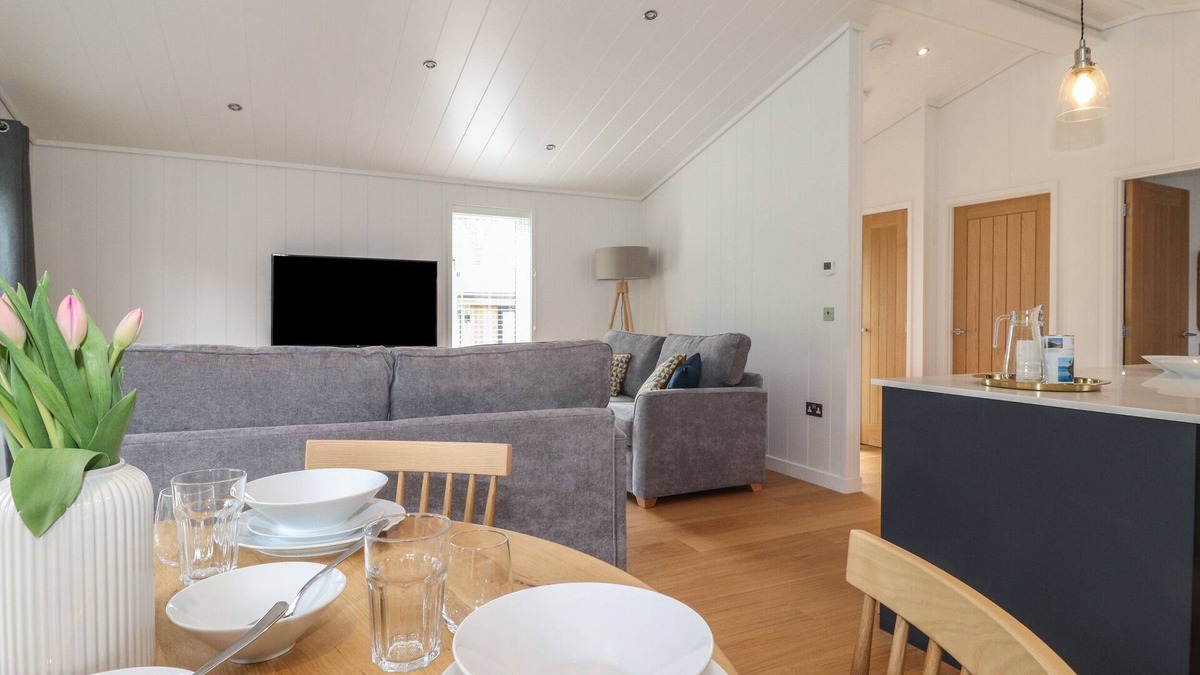 Haverthwaite Cottage | MILLSTREAM RIDGE, pet friendly, with a garden in Haverthwaite