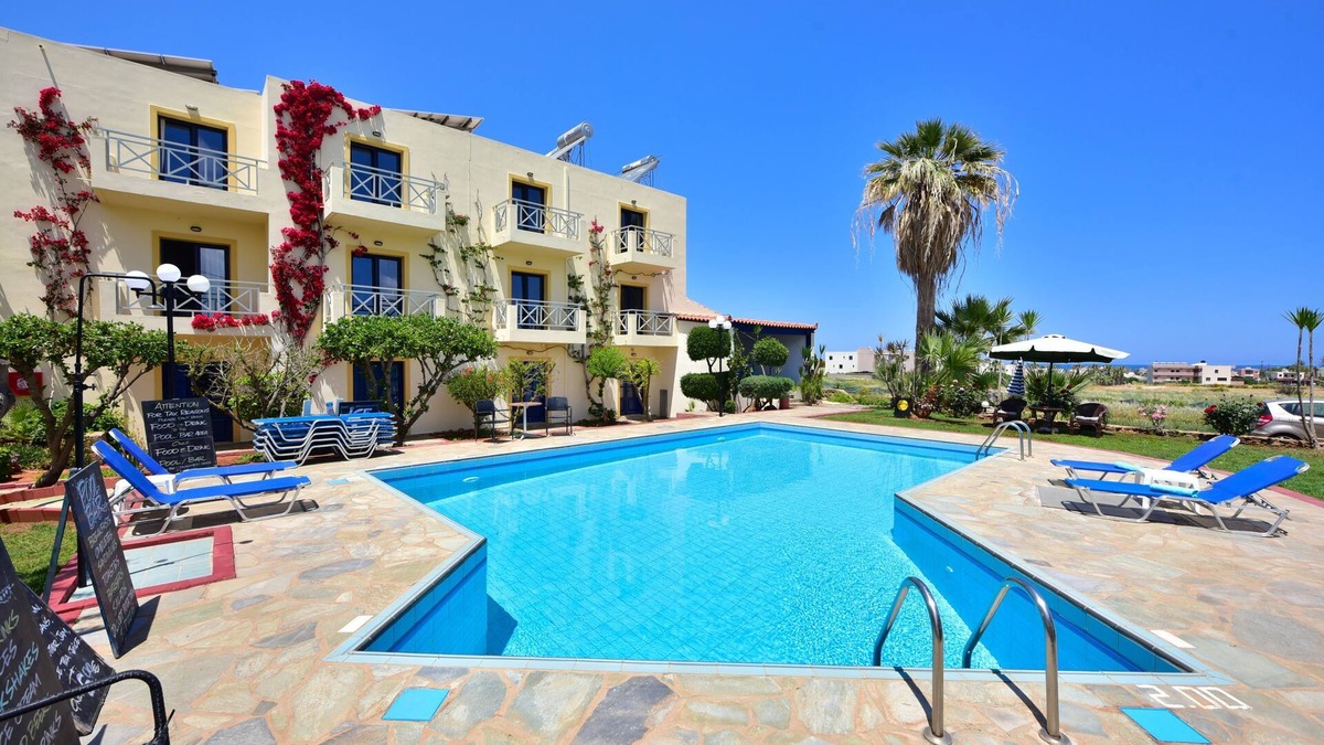 Malia Apartment | Milos apartments for 3 guests