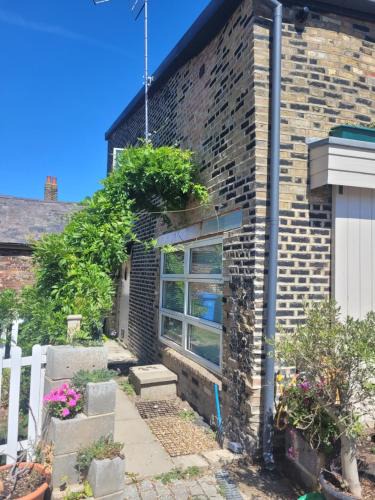 Sittingbourne Apartment | Milton Court