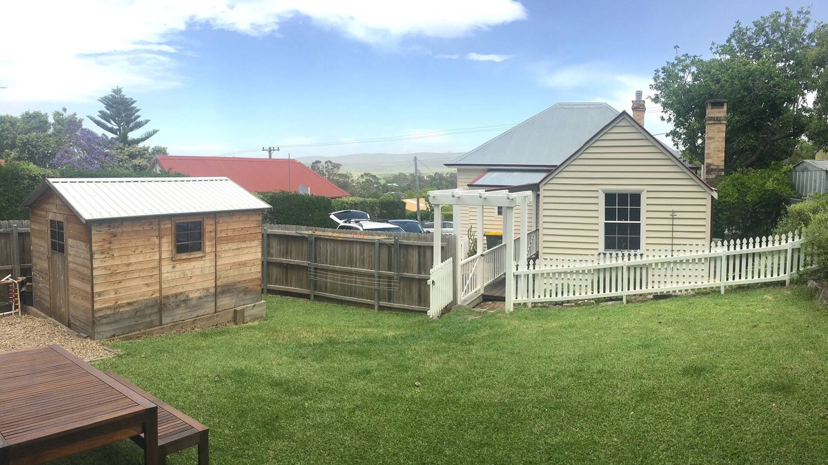 Milton House | Milton - Donovans Cottage, 1870 - dog friendly