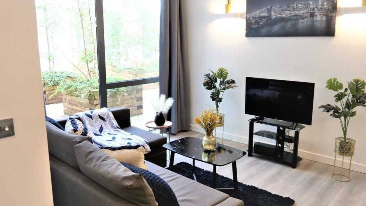 Great Linford Apartment | Milton Keynes