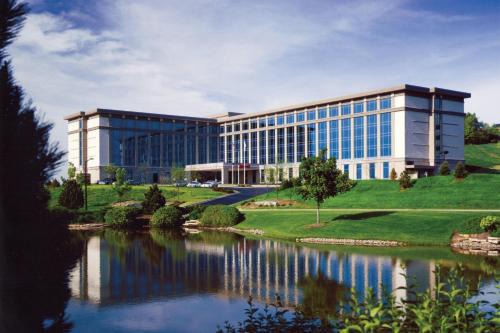 Waukesha Hotel | Milwaukee Marriott West