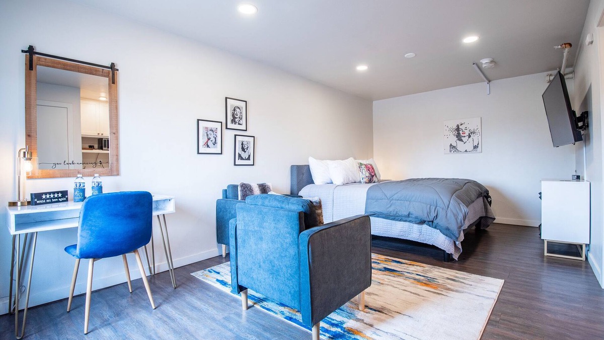 Midtown Apartment | Mini #25 Modern Mini Studio in OKC's Midtown!