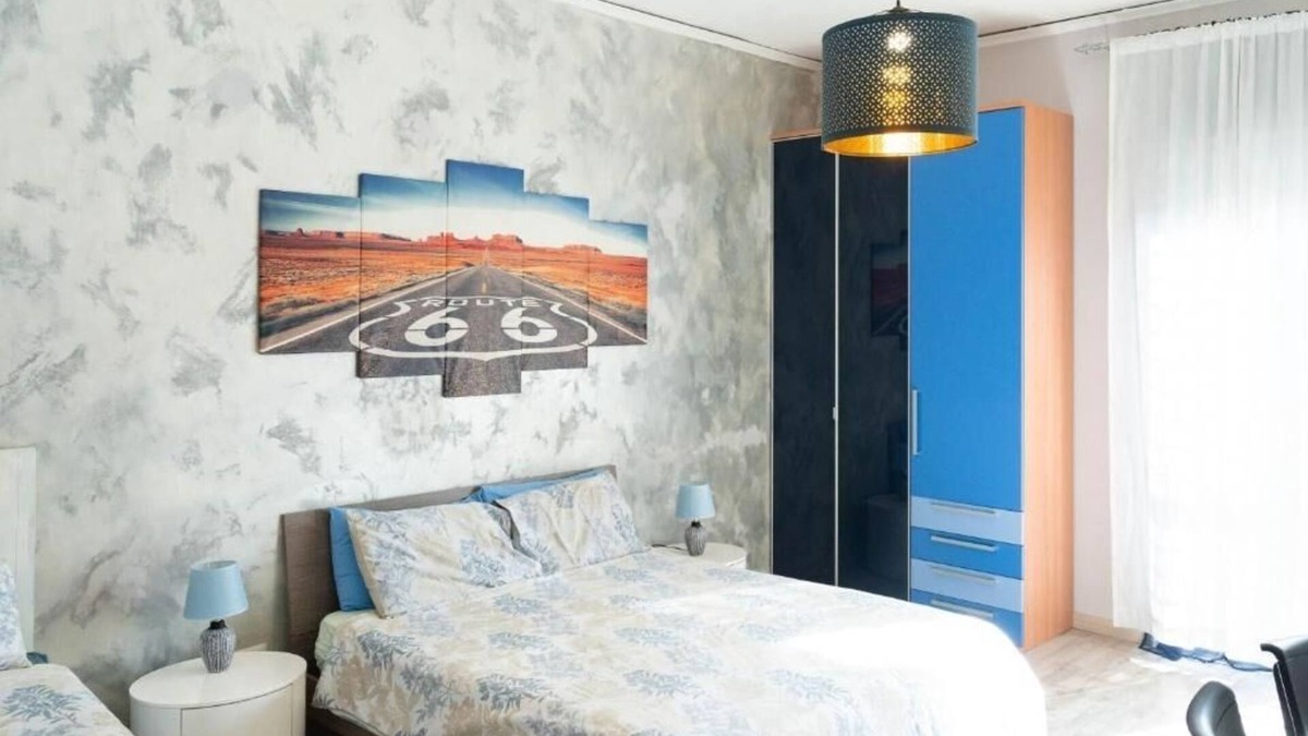 Secondigliano Apartment | Mini apartment with shared entrance - Blue Room