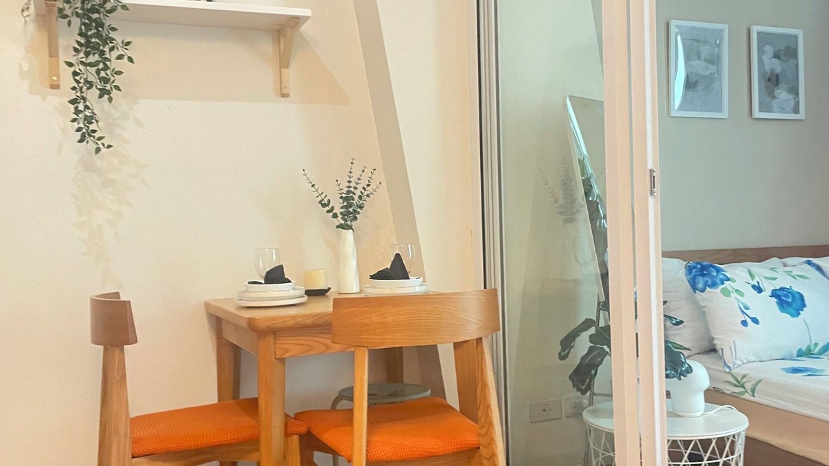 Moonwalk Condo | Mini Boracay awaits you in Manila near NAIA Aiport-Cozy & Relaxing Room