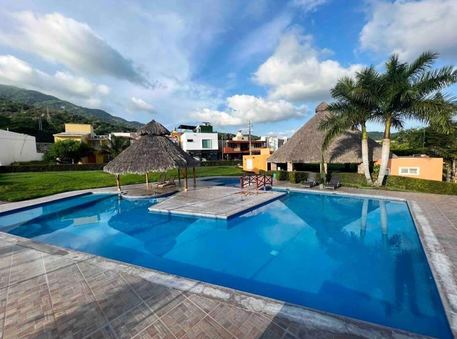 Manzanillo Apartment | Mini Departamento Real del Country Playa Alberca