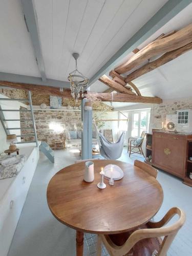 La Chapelle-Themer House | Mini loft, Sainte Hermine