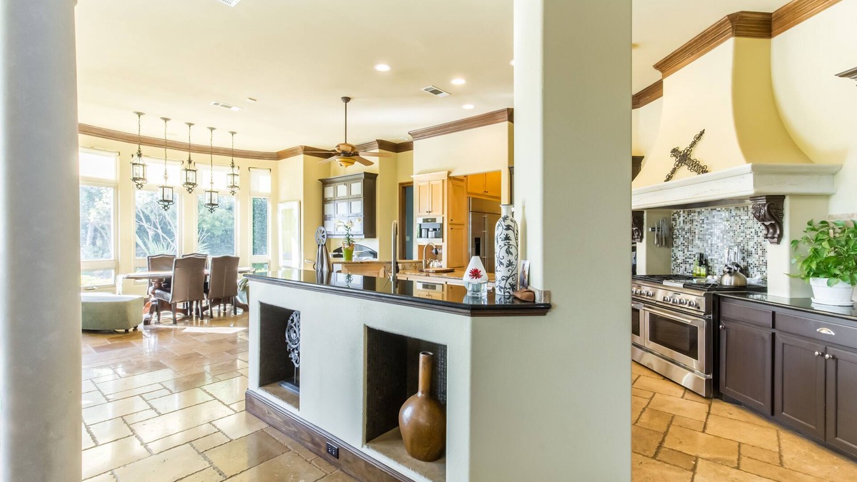 Cedar Hill House | Mini Mansion In Dallas Hill Country