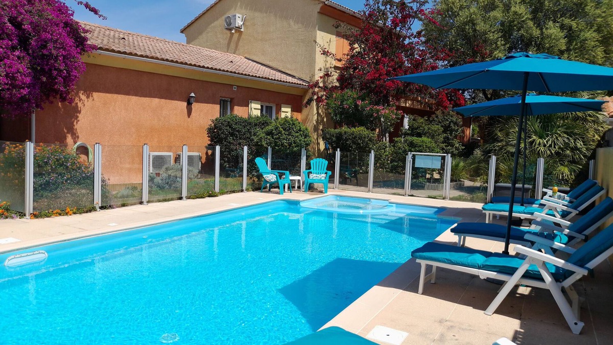 Ventiseri House | MINI VILLA 60m² with swimming pool - 2 bedrooms - air-conditioned - terrace - beach 5 mins