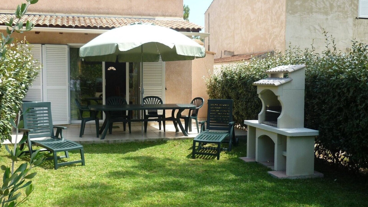 Pineto Villa | Mini villa T3 comfortable, garden, 150 m from the beach: 6 people