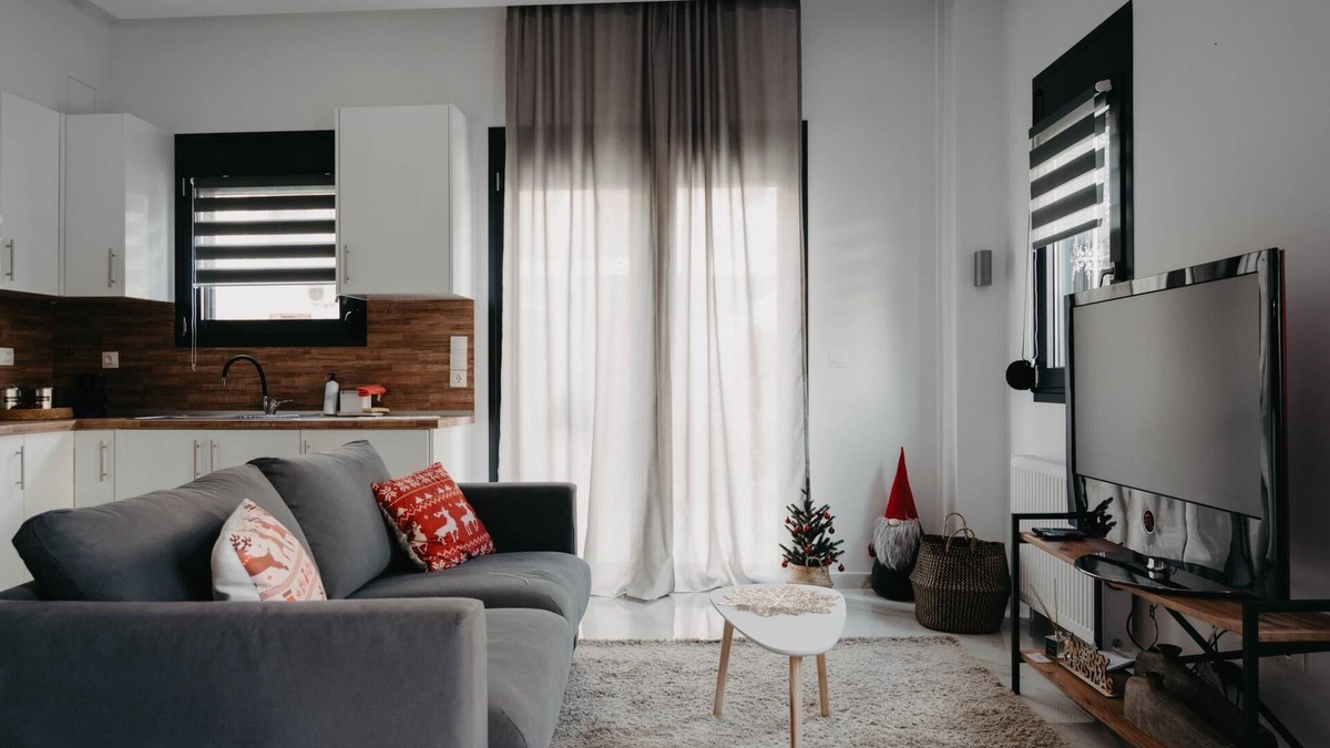Trikala Apartment | Minimal Condo Trikala town