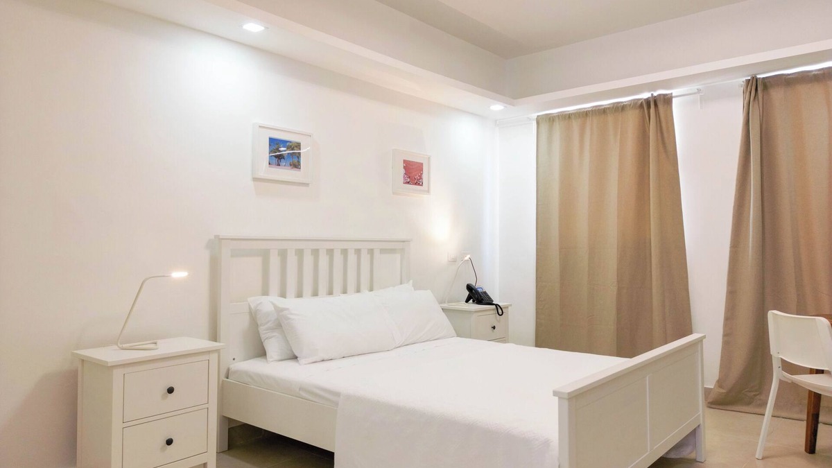 Residencial ROMANA Apartment | Minimalist Apartment Studio - Sea View