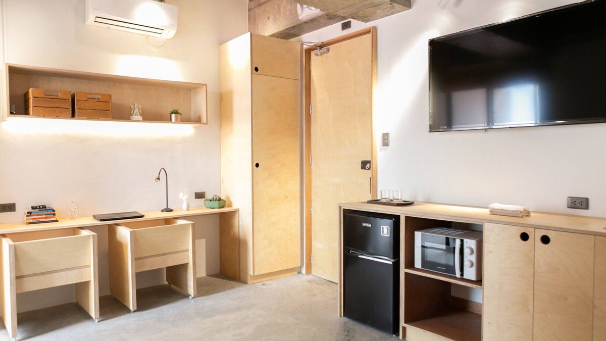 Kapitolyo Apartment | Minimalist Japanese-style Serviced Apartments | Staycation | BGC Area