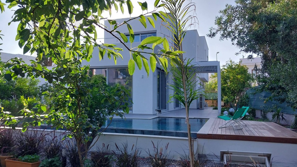 Turgutreis City Center Villa | Minimalist, newly built villa with private swimming pool - centrally located