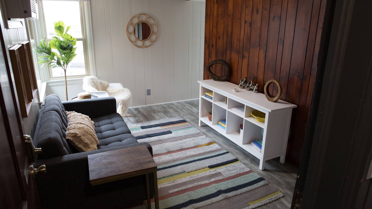 Johnson City Apartment | Minimalist-Style Apartment within walking distance of Downtown Johnson City