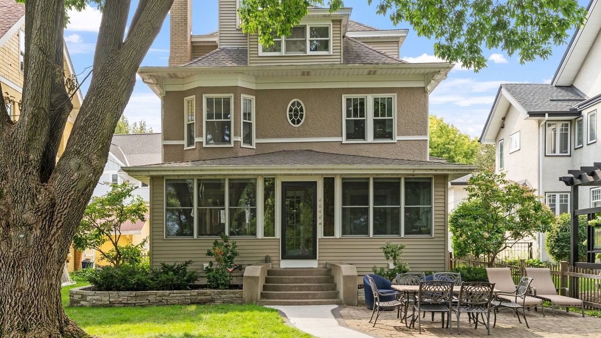 Linden Hills House | MINNeSTAY* Harriet House