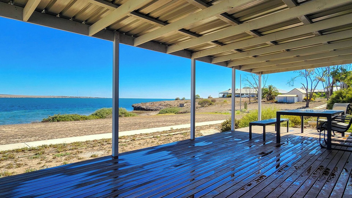 Streaky Bay House | "MINTA" - Holiday Home