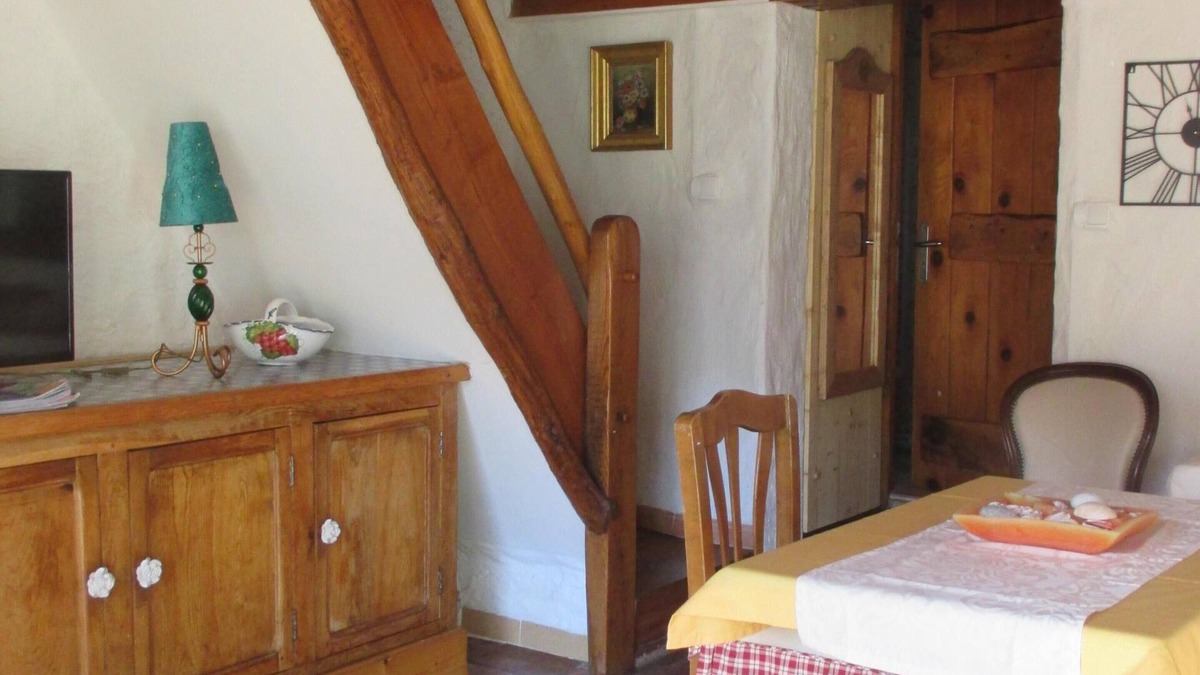 Guchen Ski Chalet | Mints Wild - Annex