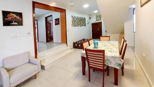 Kisutu Apartment | Minty Homestay - Home Away Home 4 Bedroom House