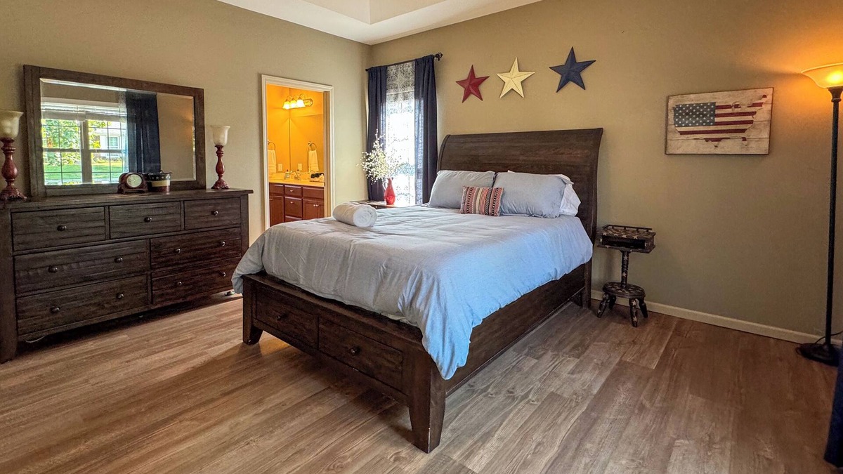 Jefferson City House | Minutes from Capital - Family Friendly Jeff City Retreat