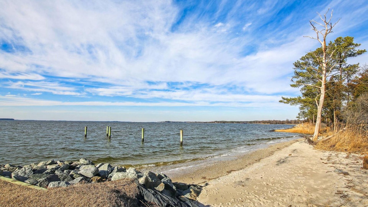 Unionville House | Minutes from Downtown Easton and St. Michaels | Pool | Private Dock | Golf Cours