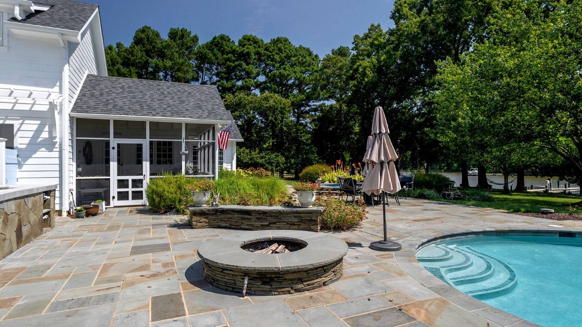 Easton House | Minutes from Downtown St. Michaels | Pool | Outdoor Kitchen | Private Dock | Hot