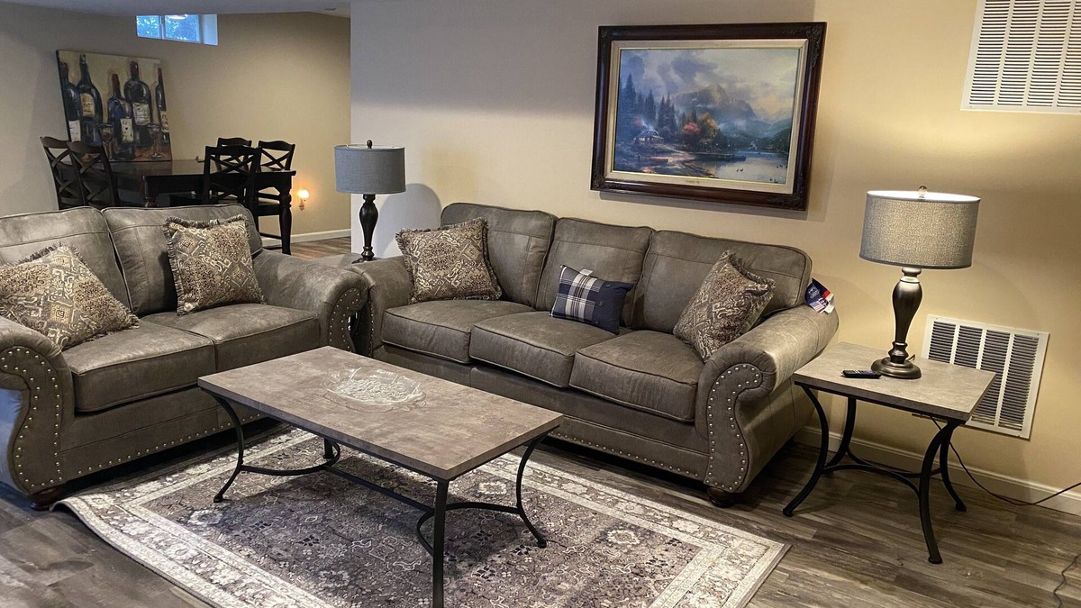 Charles Town House | Minutes from historic Harpers Ferry