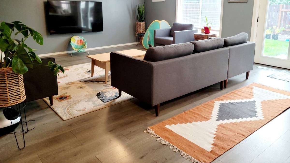 North Image House | Minutes from Vancouver Waterfront, PDX and Dino Park. Spacious Home!