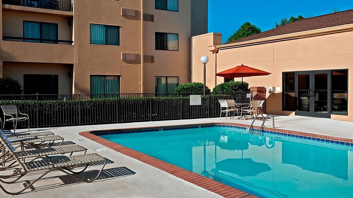 University Place Resort | Minutes to Charlotte Motor Speedway! Outdoor Pool, Pet-friendly Property!