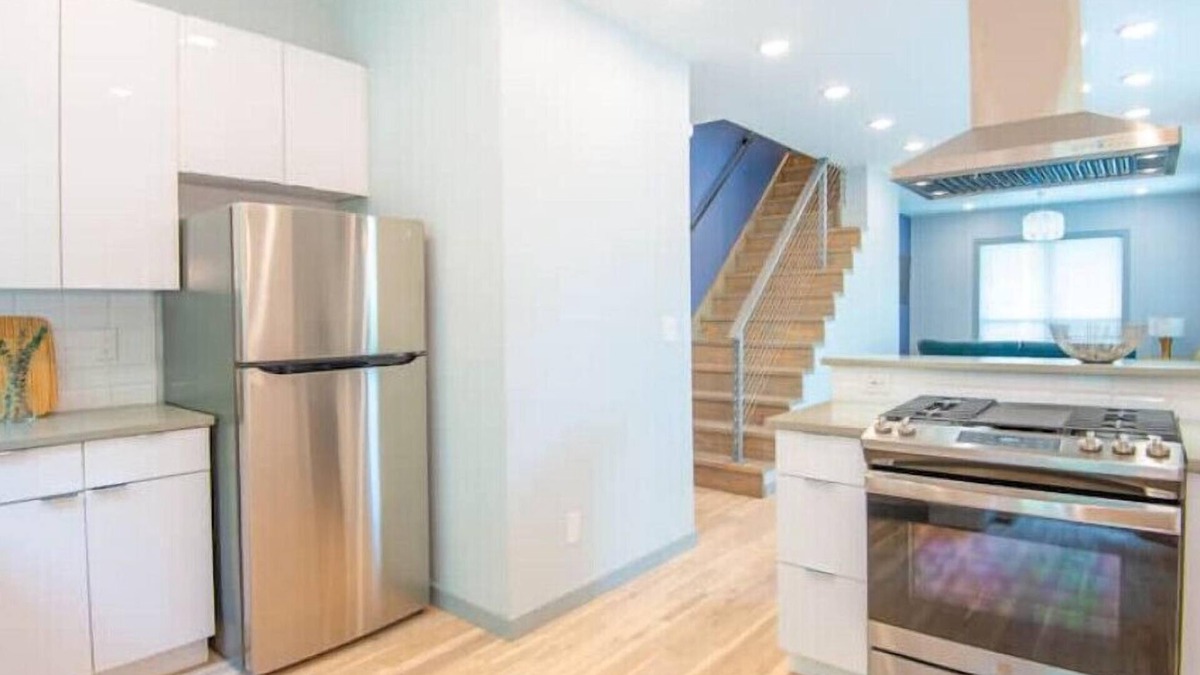 East Price Hill House | Minutes To Downtown Modern 3 Bedroom Home