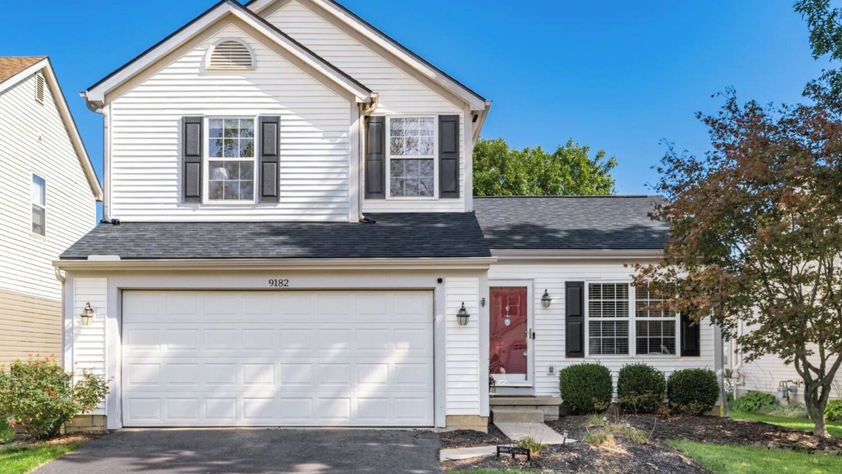 Polaris House | Minutes to Polaris Mall, Cozy 3bd Home, Large Backyard w/Games