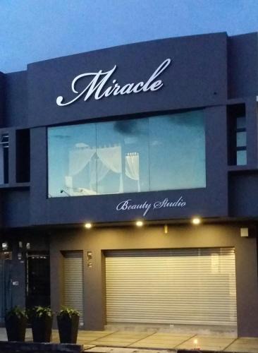 Taman Teh Teng Seng Apartment | Miracle Suite