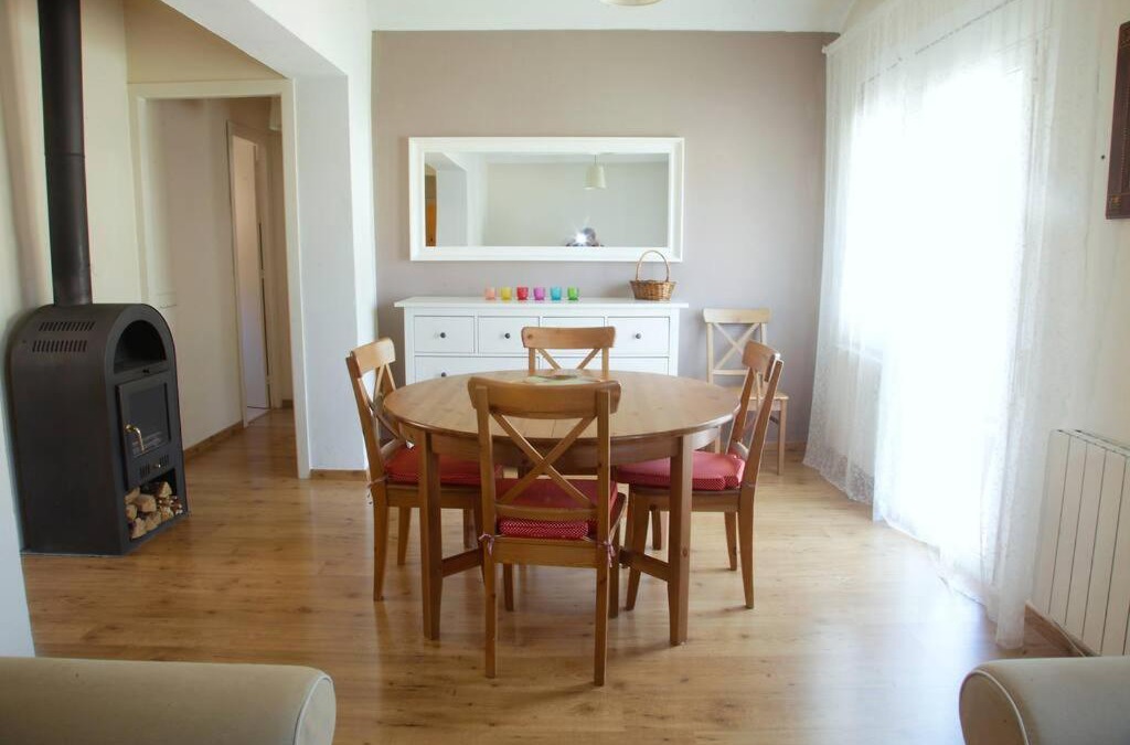 Guardiola de Bergueda Apartment | Mirador de Sant Llorenç · Acogedor apartamento 6p