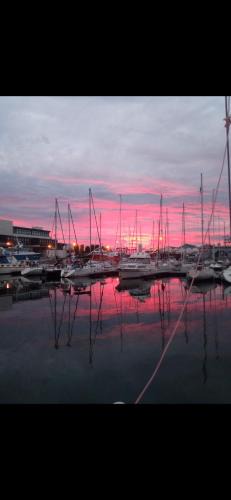 Boulogne-sur-Mer Boat Rental | Miraflores